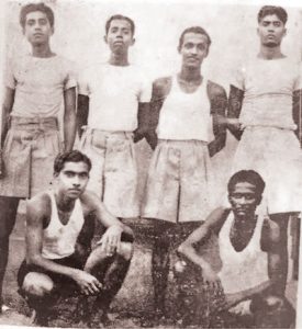 1954 ජාතික වොලිබෝල් ශූරතාව දිනාගත් මීරිගම සෙන්ට්‍රල් කණ්ඩායම